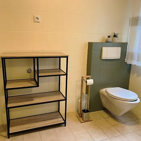 Feriehus Trockau Fuer 10 Personen *